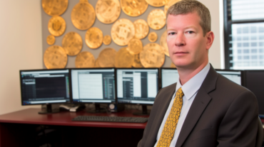 Quel est le prochain chapitre pour le NYDFS après la démission du régulateur crypto Peter Marton ?