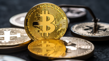 Une Croix Dorée, un Précurseur d'une Tendance Haussière pour XRP?